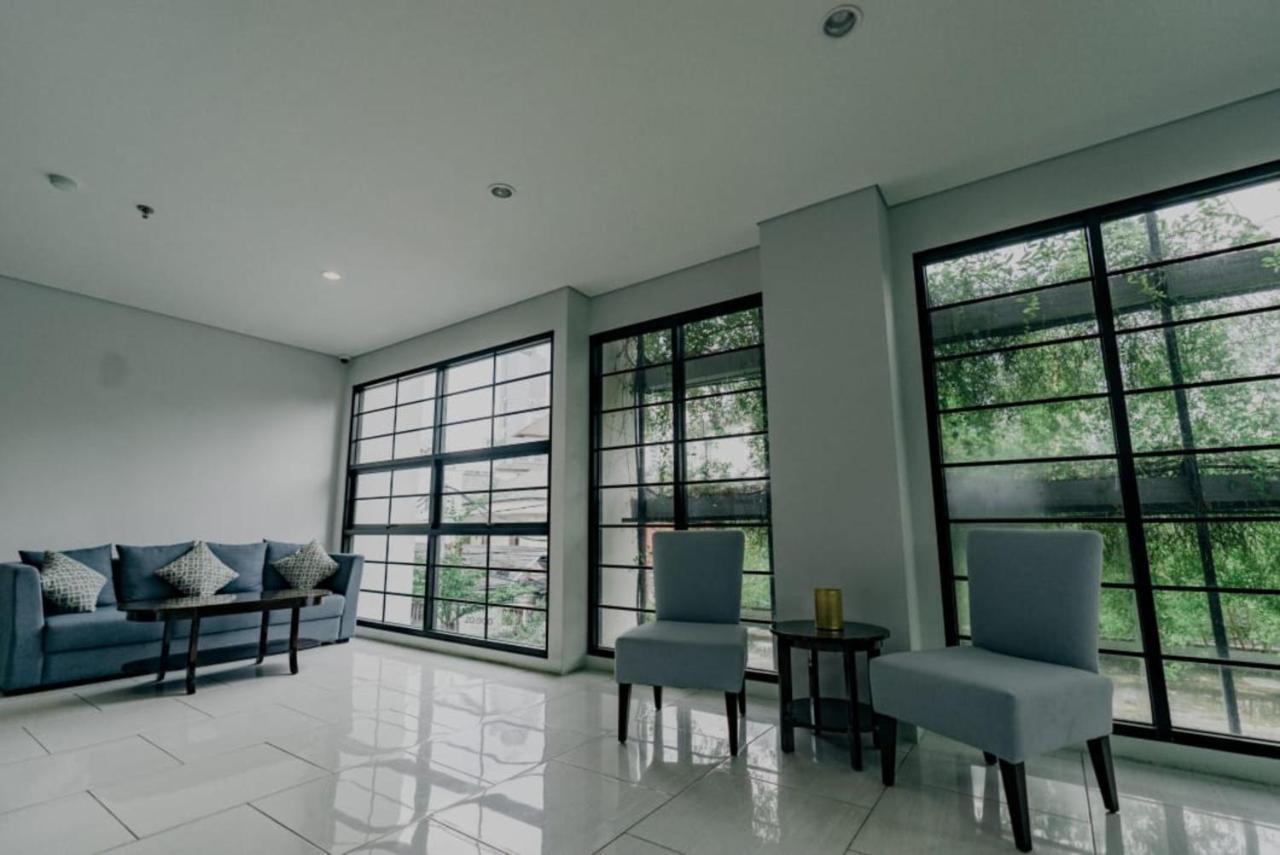 Mendjangan Residence Jakarta Exterior foto